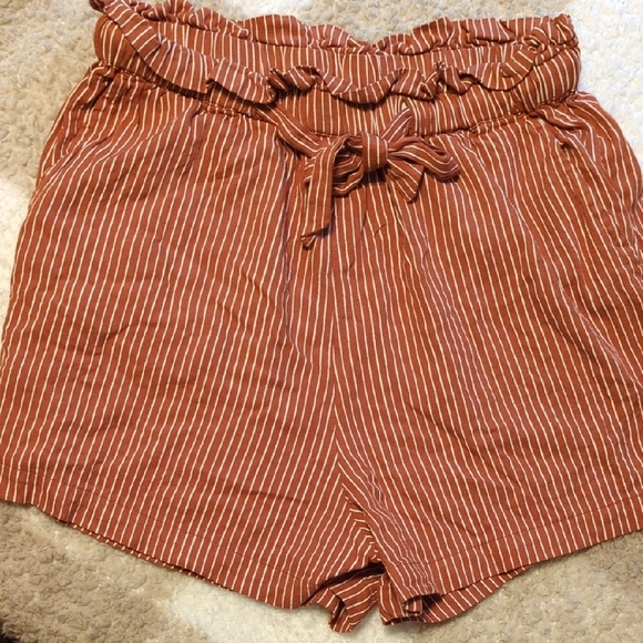 Billabong Burnt Red and Cream High Waist Shorts - Picture 6 of 6